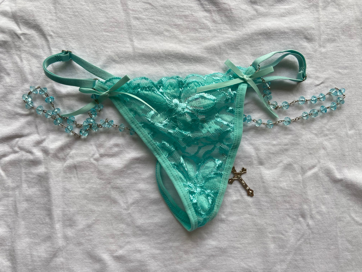 TANGA CASTIZA