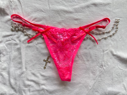 TANGA CASTIZA