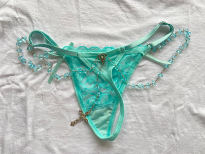 TANGA CASTIZA