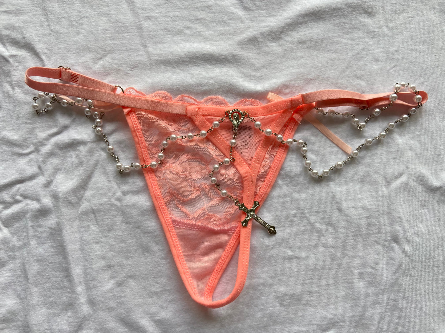TANGA CASTIZA